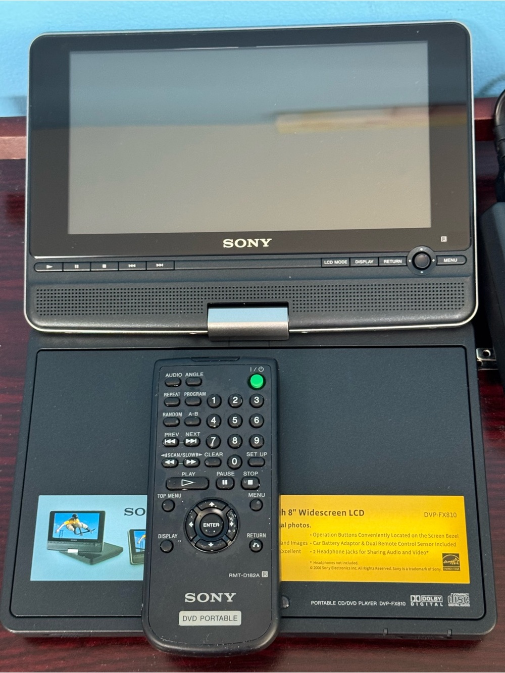 Sony Portable DVD Player 8" LCD - Black